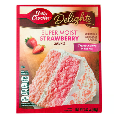 BETTY CROCKER SUPER MOIST STRAWBERRY CAKE 432G